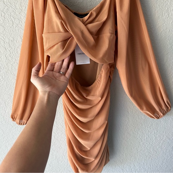 FOREVER 21 medium camel dress. Long sleeve with cut out front. Light weight - Picture 2 of 5